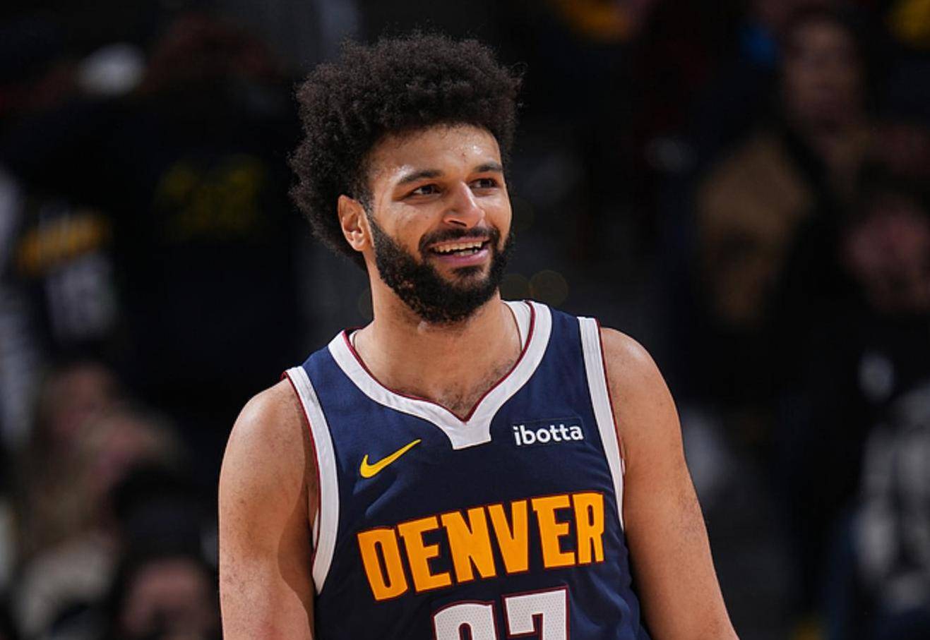 Kaiyun-穆雷新星刷新纪录表现突出，巴塞罗那前途光明！