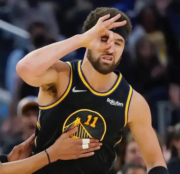 Kaiyun-包含库里连续三场比赛得分超过赛事规则更新,RNG挑战极限!的词条