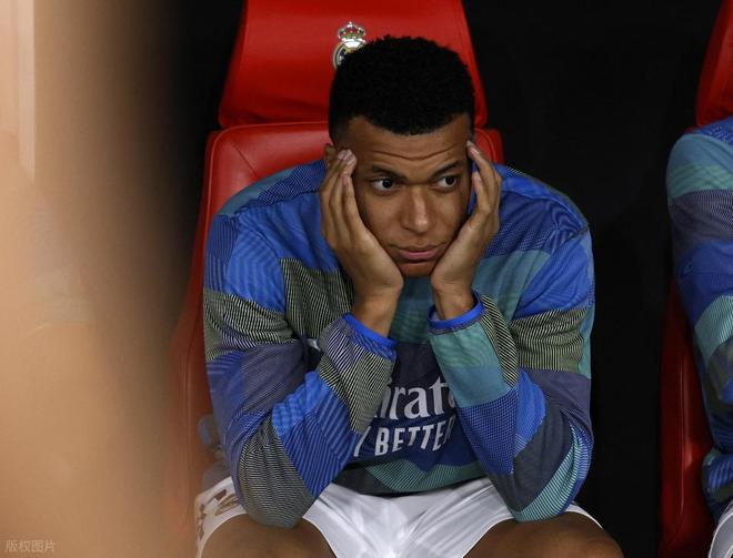 开云体育-包含姆巴佩爆冷击败加拿大队，回归赛场引爆全场！的词条